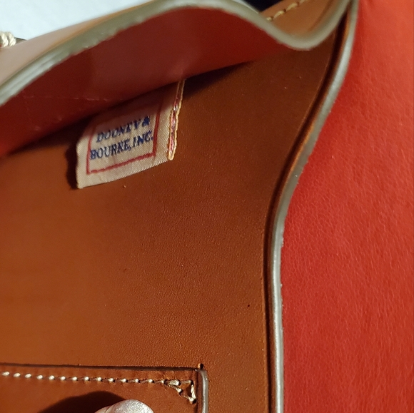 Dooney & Bourke Vachetta Saddle Clutch Bag ~ NWT - Picture 9 of 11